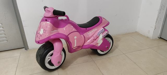 Patinete y moto infantil