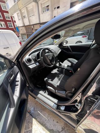 Mazda 3 2012
