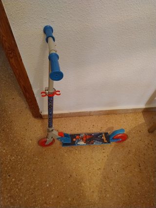 Patinete Spiderman niño