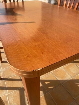 Mesa extensible, 5 sillas y banco madera