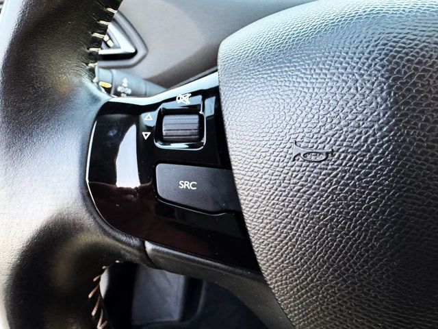 Peugeot 308 SW STYLE1.5 BlueHDi 130cv con NAVEGADOR, CAR PLAY...