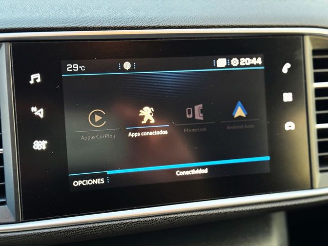 Peugeot 308 SW STYLE1.5 BlueHDi 130cv con NAVEGADOR, CAR PLAY...