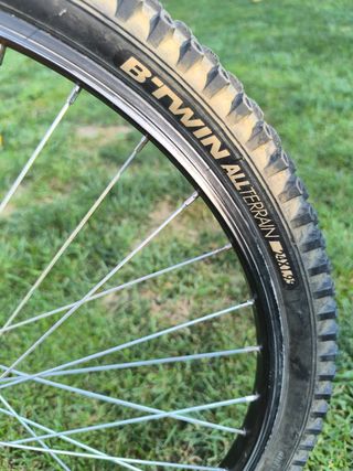 Bicicleta Rockrider 500 - 24 pulgadas
Muy Cañera!!