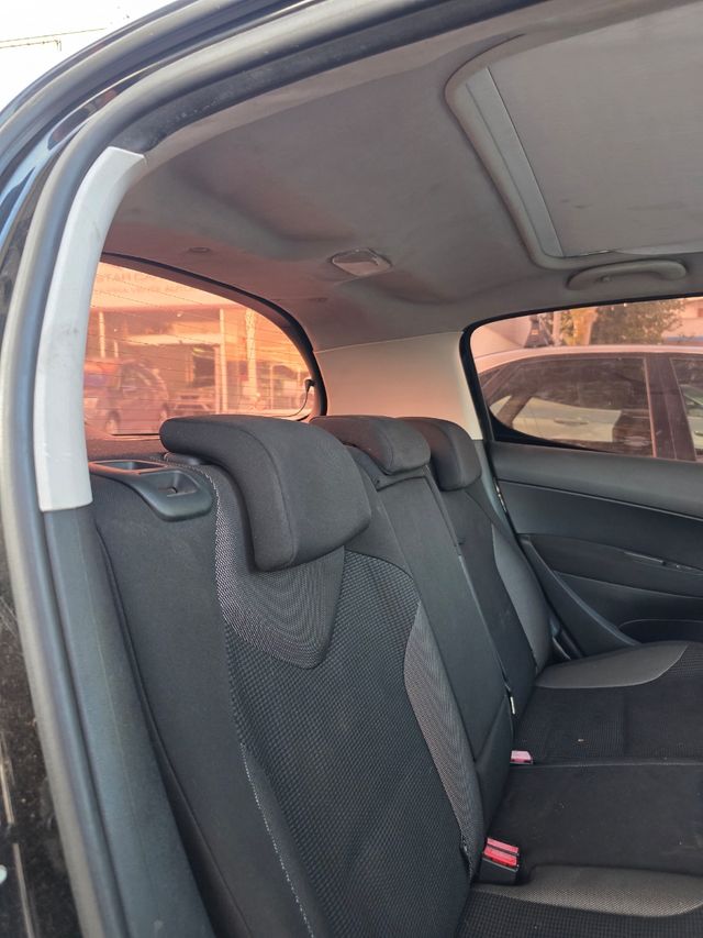 Peugeot 308 1.6 Premium