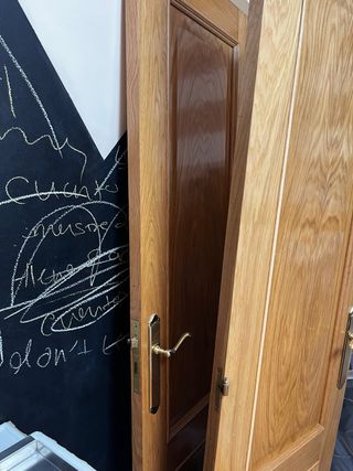 Puerta interior roble maciza