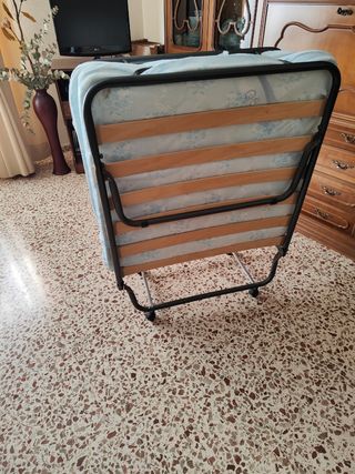 Cama plegable con ruedas, colchón 185x80cm - Metal