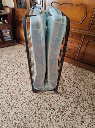 Cama plegable con ruedas, colchón 185x80cm - Metal