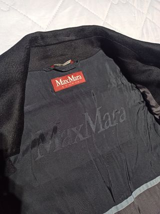 Abrigo Max Mara negro