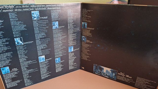 Vinilo The Moody Blues - Long Distance Voyager