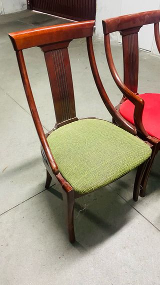 3 Sillas + Reposapiés Madera