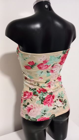 Top estivo senza spalline - beige rosa