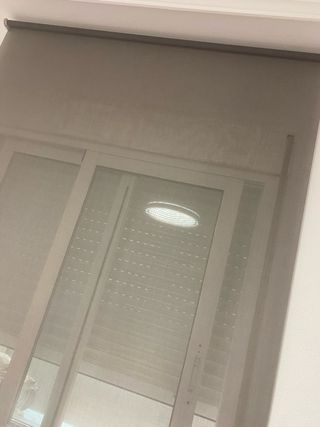 Estor enrollable gris - 140x 250