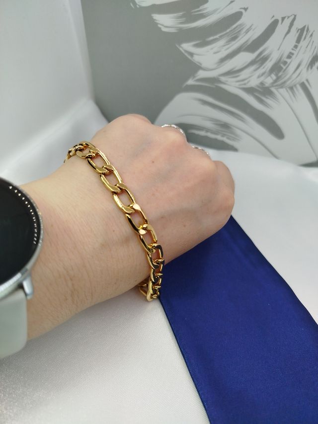 Pulsera eslabón grande de acero inoxidable dorada