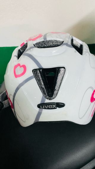 Casco bici niña uvex: ¡Como nuevo!