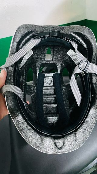 Casco bici niña uvex: ¡Como nuevo!