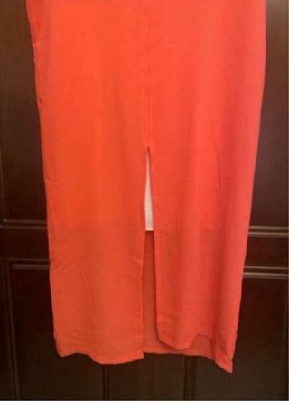 Vestido midi coral con blusa