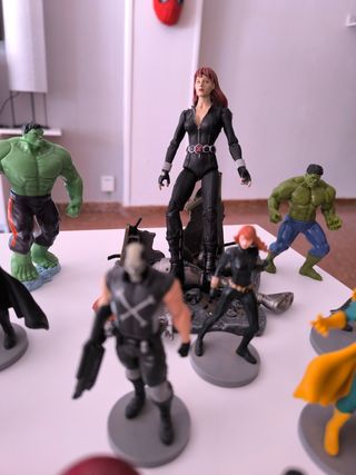 Muñecos Marvel: Hulk, Viuda Negra...