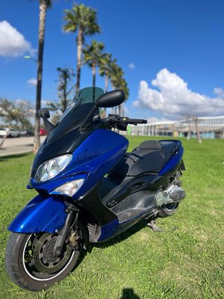 Yamaha TMax 500