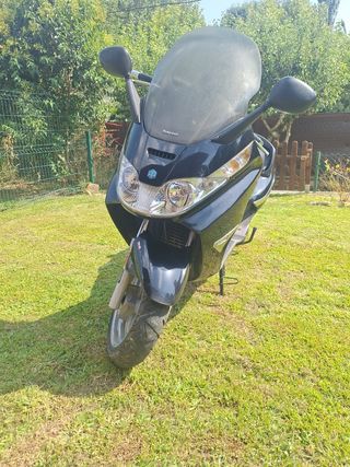 Piaggio X8 250cc - Moto Scooter