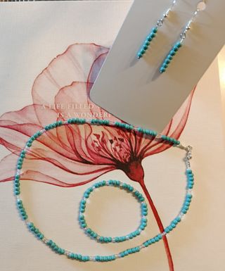 Joyas turquesa: Gargantilla, pulsera y pendientes