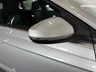 Volkswagen Polo R-Line 1.0 TSI 85kW (116CV) DSG - Reestreno !!!