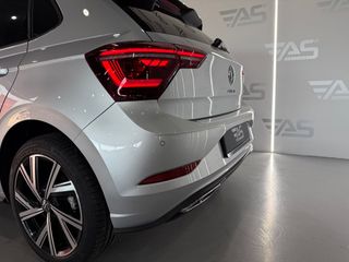 Volkswagen Polo R-Line 1.0 TSI 85kW (116CV) DSG - Reestreno !!!
