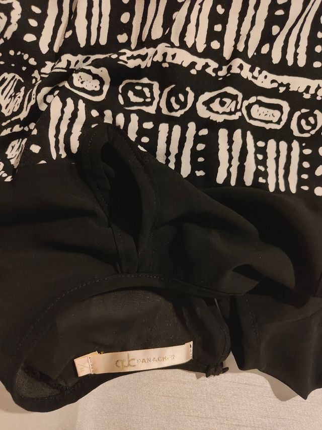 Mono estampado blanco y negro