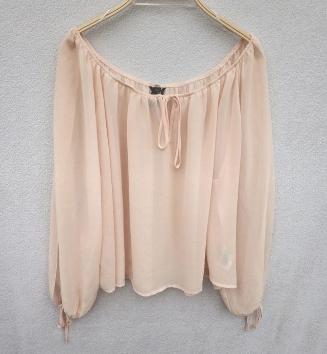 Blusa H&M beige - Talla M