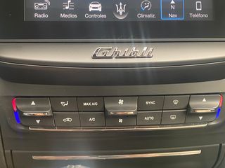 MASERATI GHIBLI  v6 350 CV