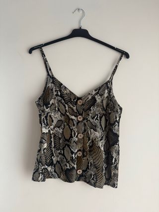 Top tirantes estampado serpiente