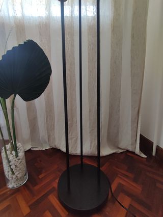 Lámpara de pie industrial de 3 luces 