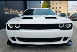 Dodge challenger  2021