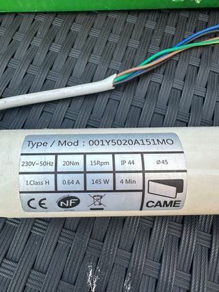 Motores de persiana de distintas marcas SOMFY - DM