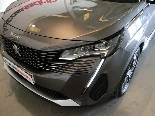 Peugeot 3008 225 e-EAT8 Allure