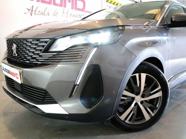 Peugeot 3008 225 e-EAT8 Allure