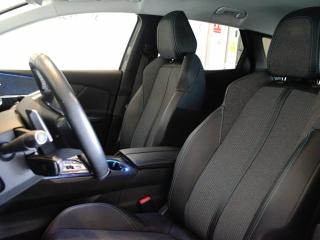 Peugeot 3008 225 e-EAT8 Allure