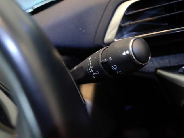 Peugeot 3008 225 e-EAT8 Allure