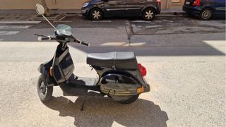 Vespa T5 125cc negra