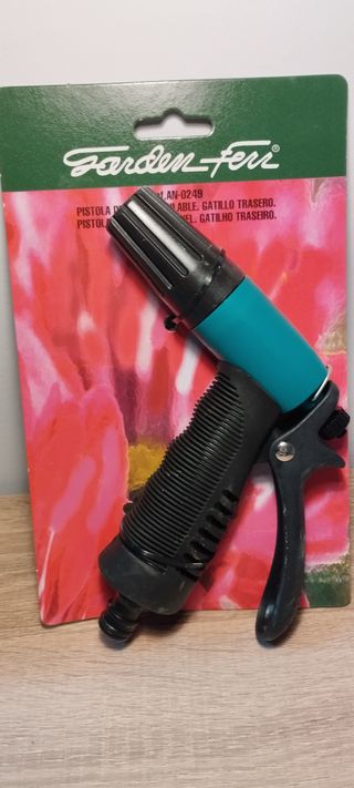 Pistola Riego REGULABLE con gatillo trasero NUEVO