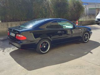 Mercedes-Benz  CLK 200