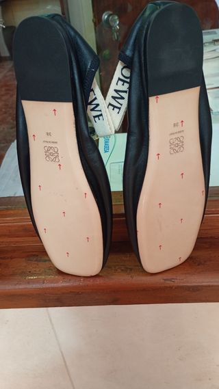 Zapatillas Loewe negras, talla 38