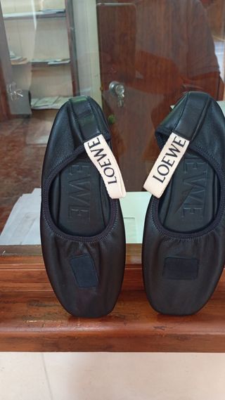 Zapatillas Loewe negras, talla 38