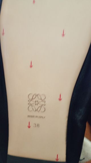 Zapatillas Loewe negras, talla 38