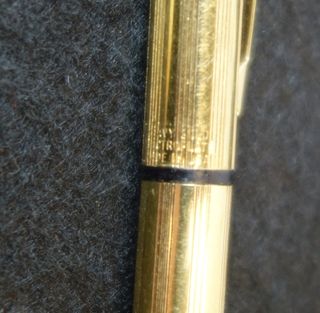 Bolígrafo Anson baño de oro