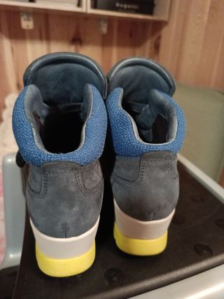 Botines Camper azul marino