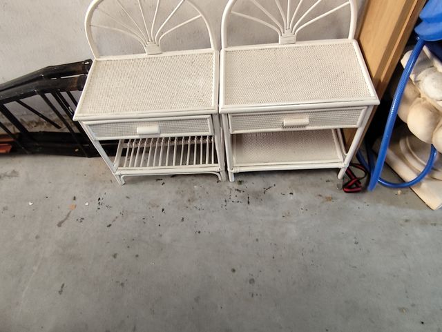 Mesitas noche mimbre blanco