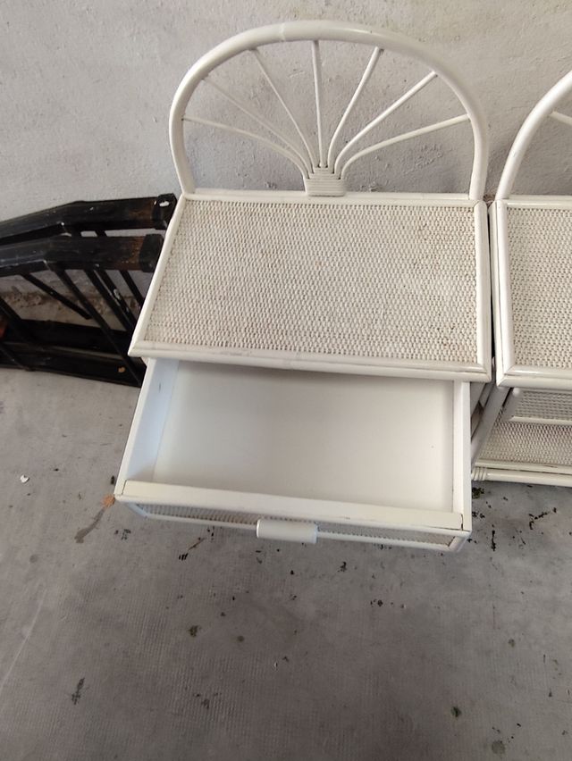 Mesitas noche mimbre blanco