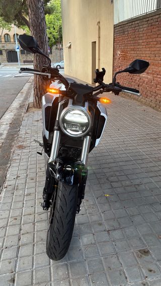 Honda CB125R 2020 - 8000km