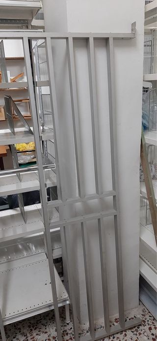 Reja metálica