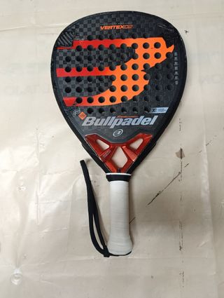 Pala Bullpadel Vertex 02